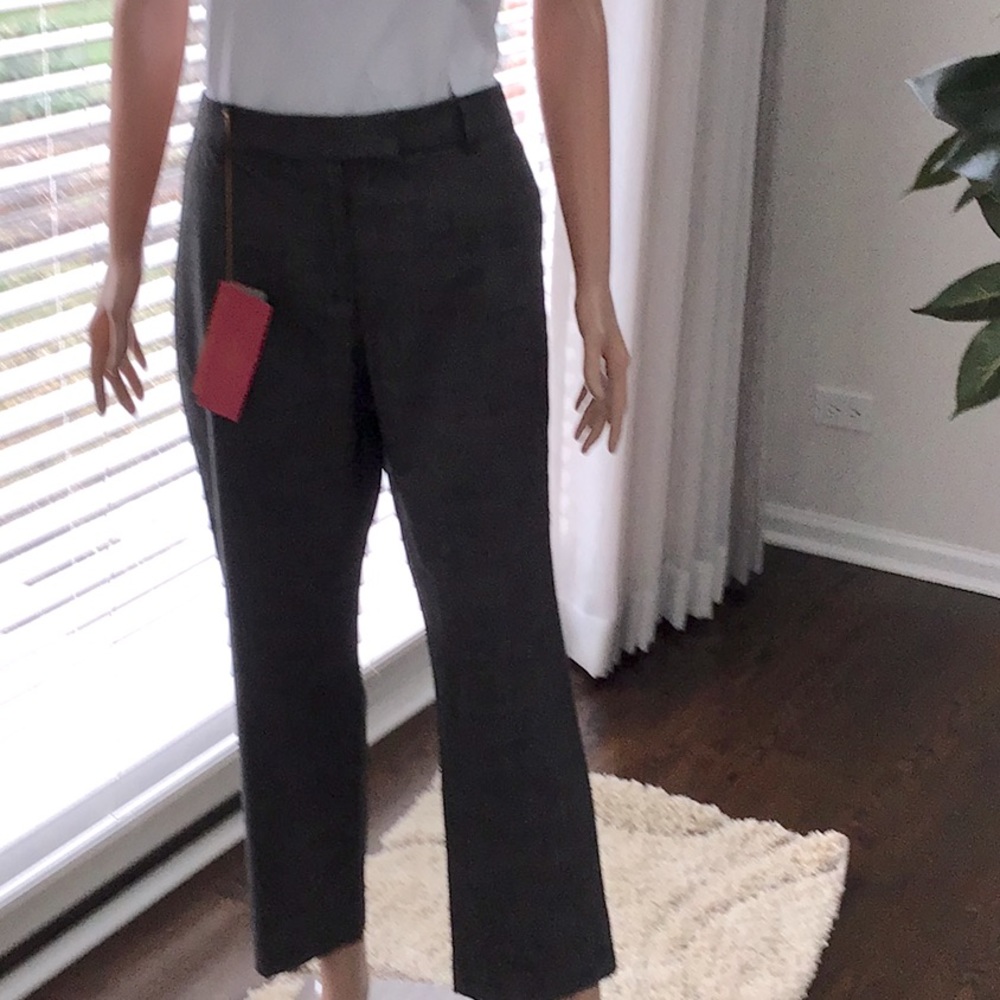 Pin check cropped slacks